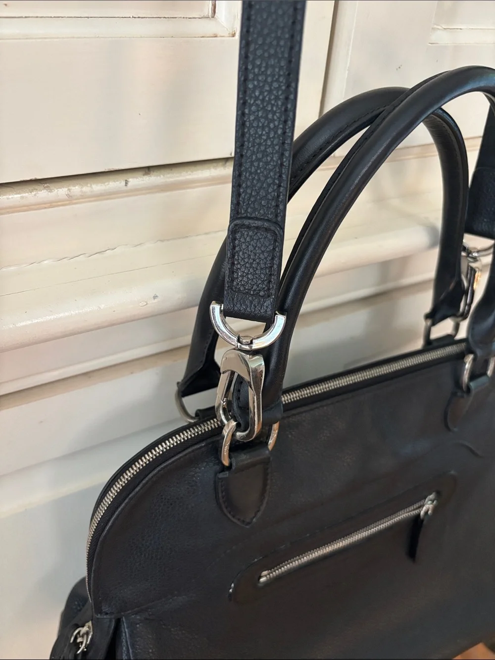 Longchamp Classic Black Pebbled Leather Satchel Handbag Shoulder Bag